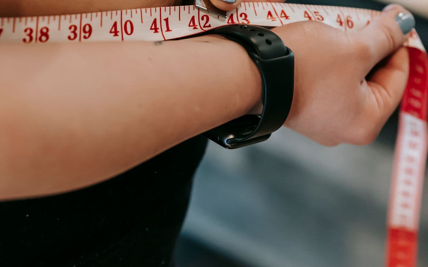 Messband um die Taille zur Bestimmung des Bauchumfangs
